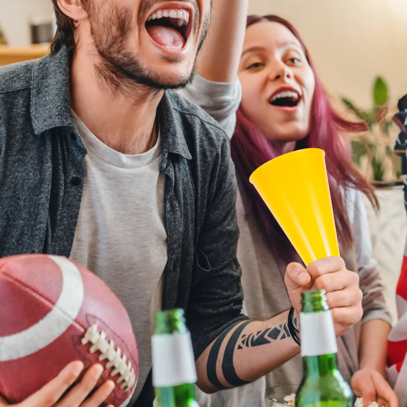 

Пластиковые горны-мегафоны для вечеринок, концертов, дней рождения, фестивалей, праздничных мероприятий и спортивных матчей