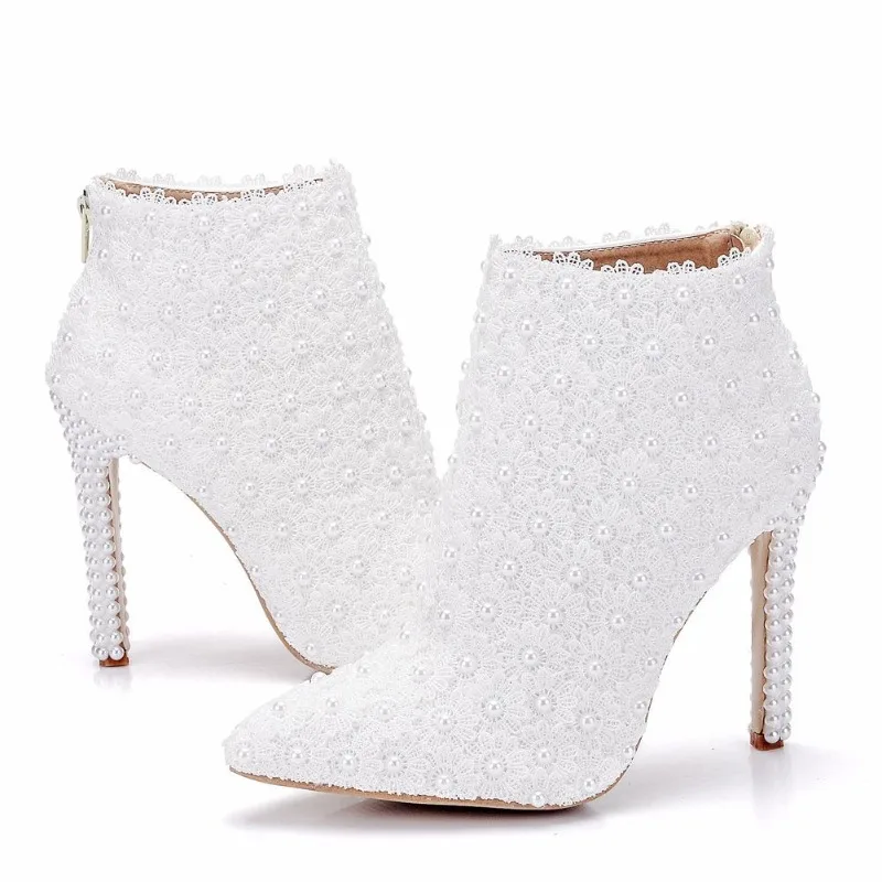 Foreign trade plus size lace wedding shoes, slim heel pointed single boots, spring and autumn winter wedding boots