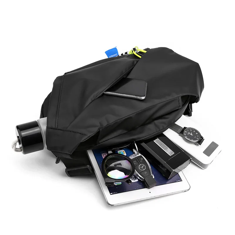New Popular Boys Breast Bag Casual Sports Messenger Bag Fashion Street Trend Shoulder Men's Bag