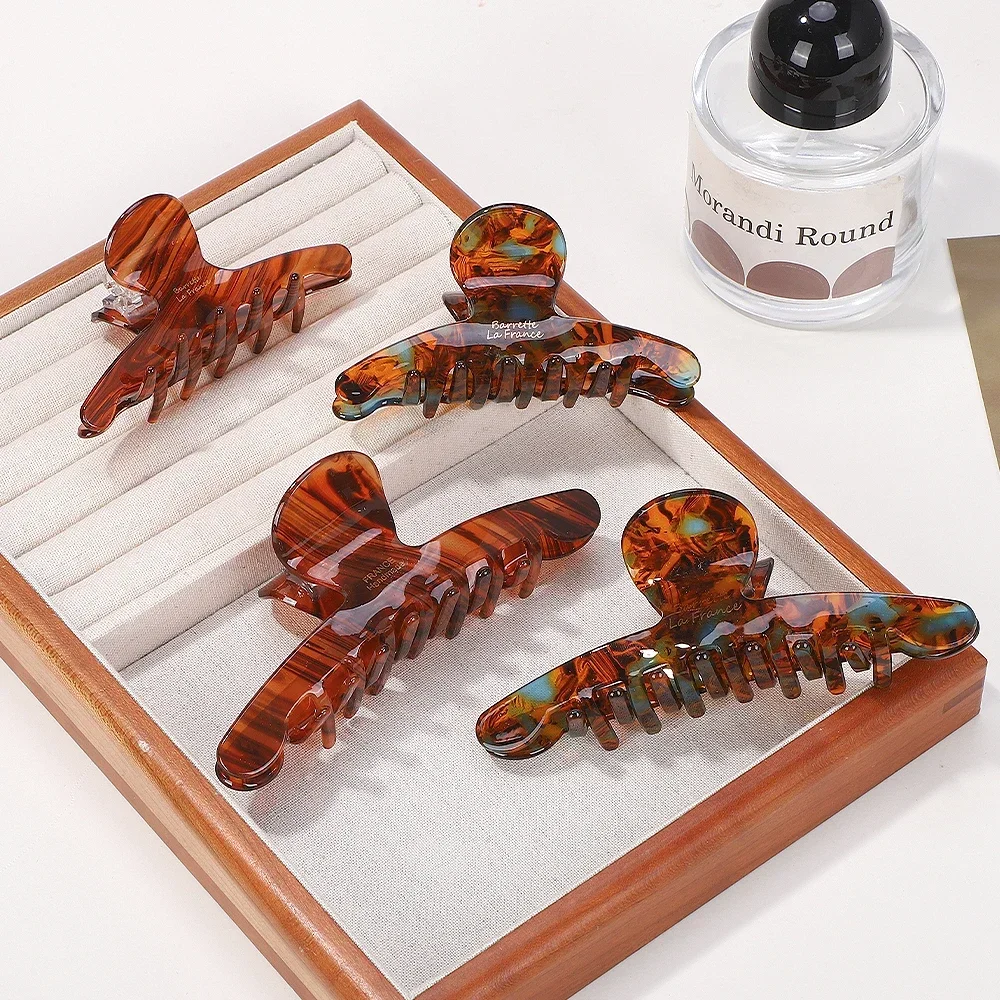 

Elegant Leopard Print Acetate Hair Claws Large Size Barrettes Crab Hairpins Headwear for Women Girls Fashionable Hair Accessorie