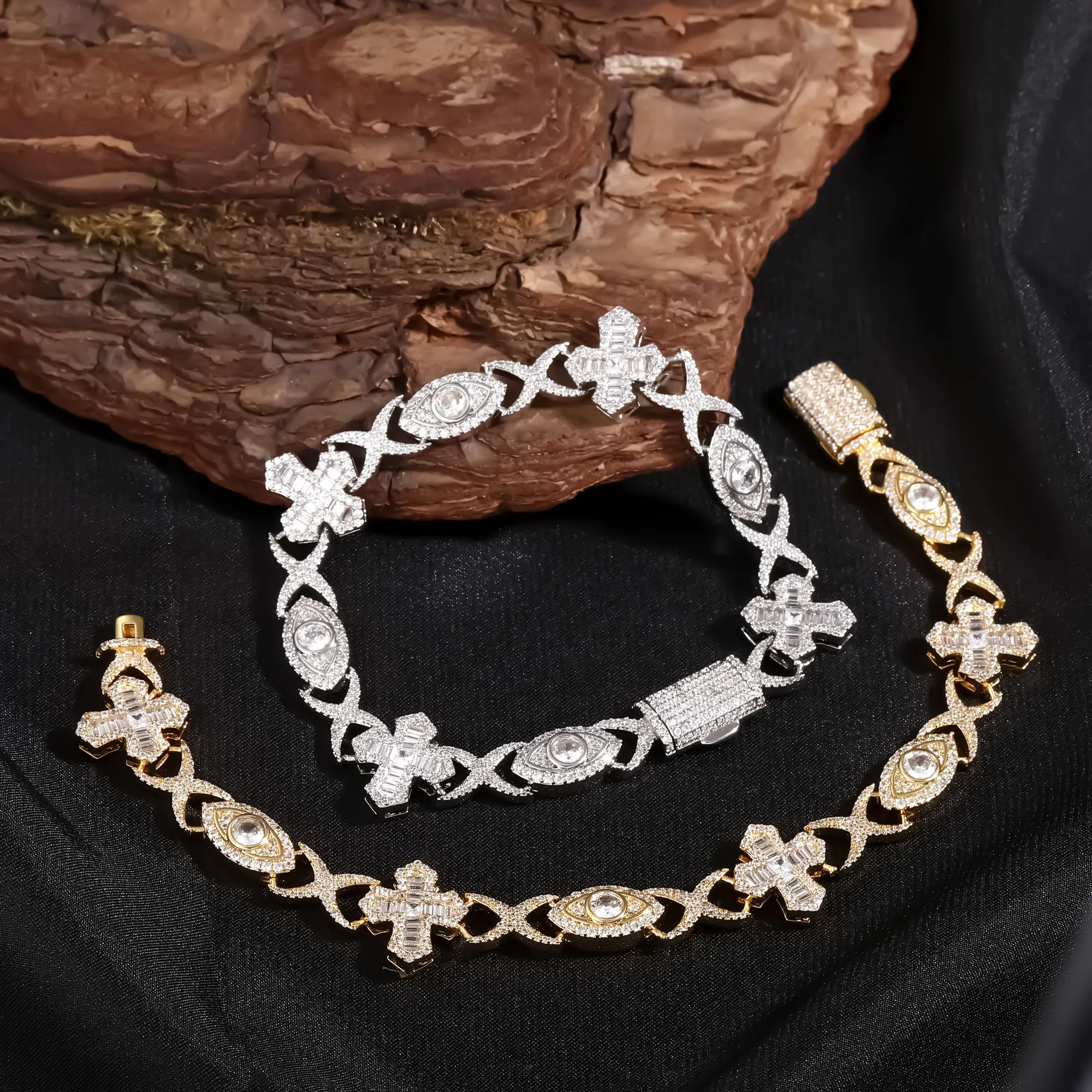 

Iced Out Cross Eyes Cuban Chain Bracelet BaguetteCZ Cut Cubic Zirconia Fashion Bangle Party Hip Hop Jewelry Gift For Men