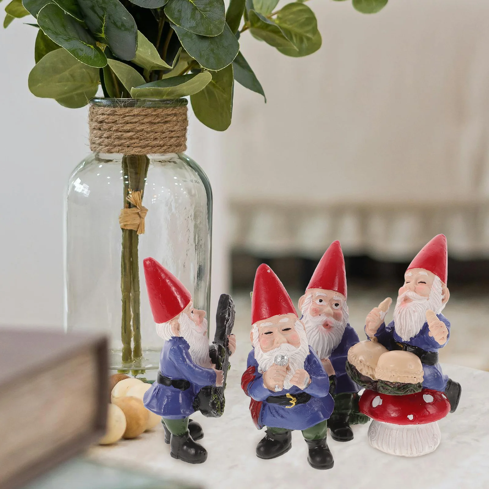 

4Pcs Realistic Music Band Gnome Sculptures Resin Garden Decoration Lightweight for Lawn Villa Resin Gnome Decor