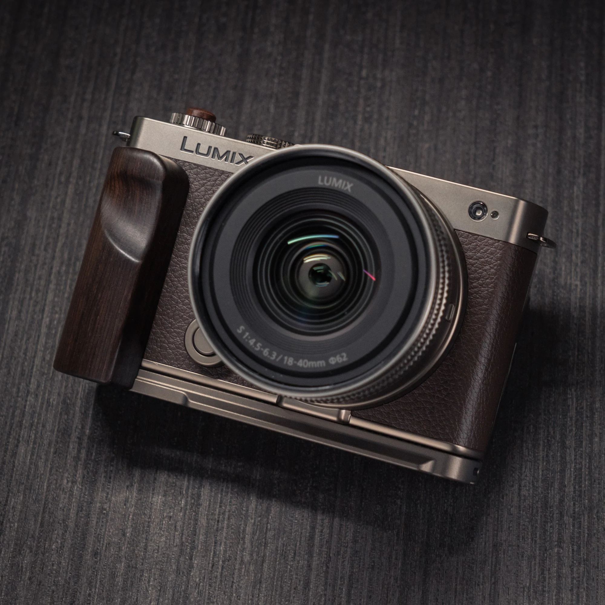Holz-Handgriff L-Halterung für Panasonic Lumix S9 Kamera mit Schnellwechsel-L-Platten-Halterung Ultraleicht mit Legierungsbasis – Detail 14