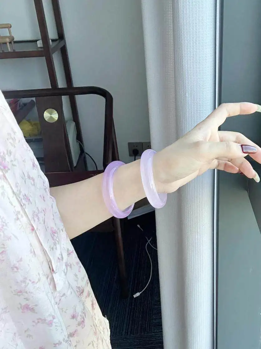 

High ice transparent violet bracelet agate bracelet gradual change ice lavender chalcedony bracelet