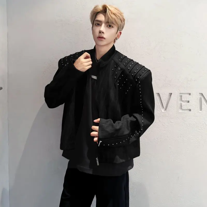 Unique Design Metal Rivet Shoulder Pad PU Jacket For Men Autumn Cool Sophisticated Stand-up Collar Flight Jacket Mens Clothing