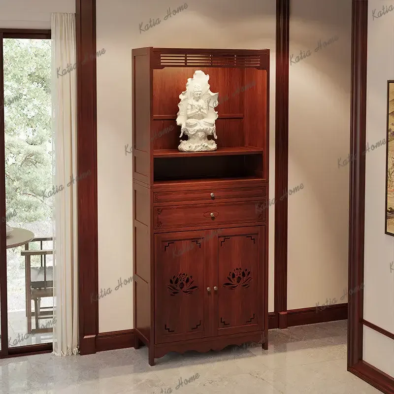 PG  Shrine is dedicated to the God of Wealth, and the Guanyin Buddha statue is placed in the cabinet
