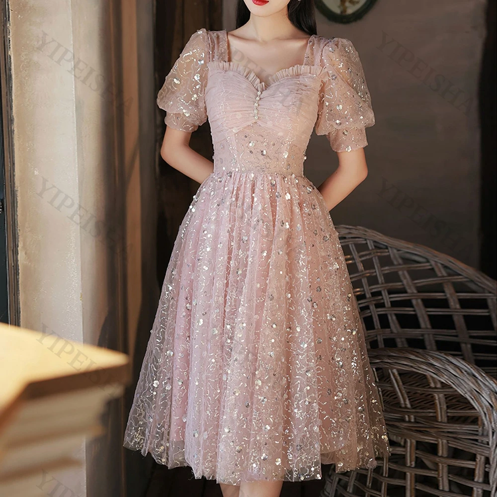 Customized Sweet A-Line Prom Gown V-Neck Short Sleeve Beading Sequin Lace Tea-Length Evning Dress Tulle Princess Es Campus Party