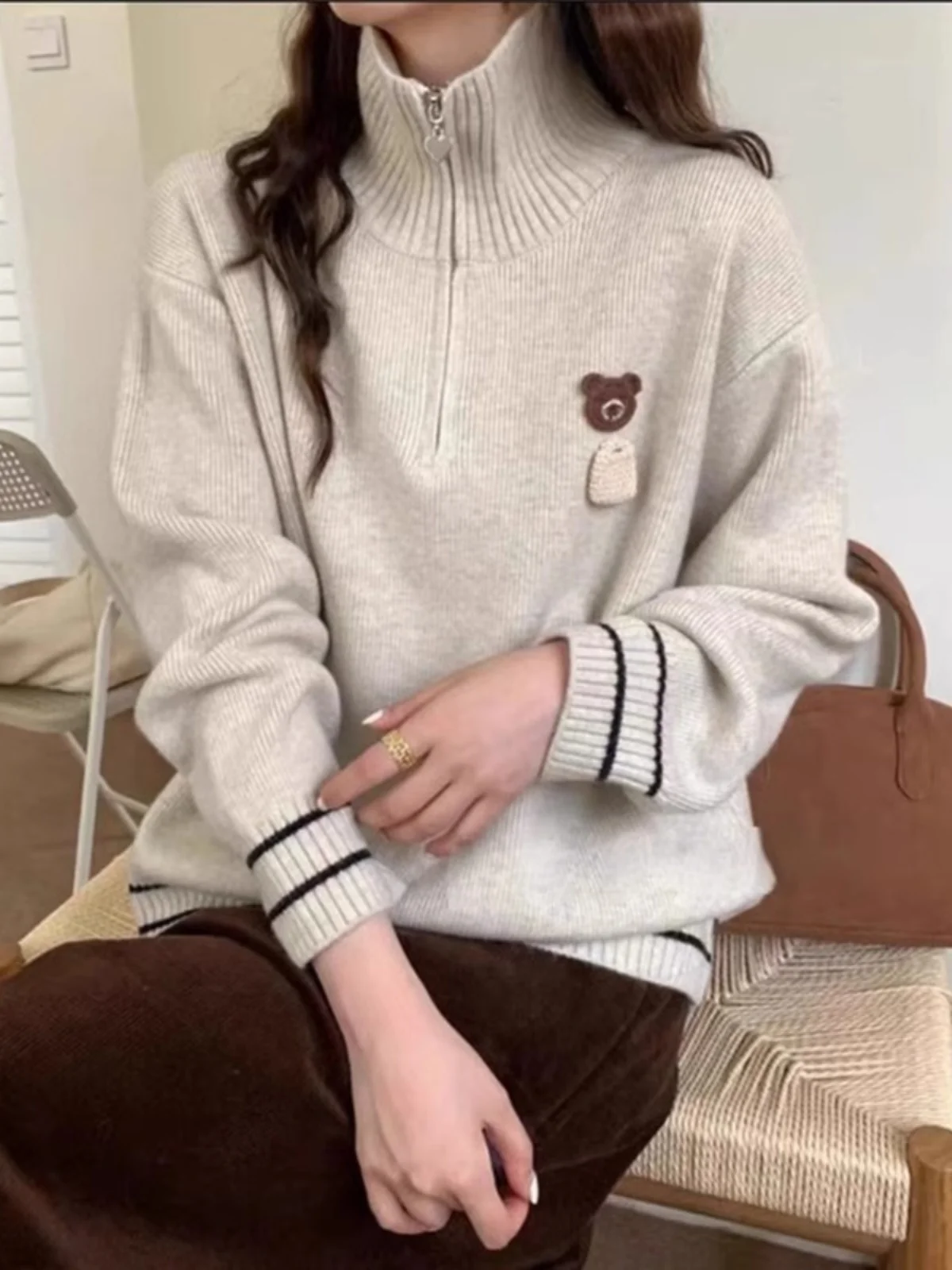 

Женский утепленный свитер на молнии, модный, в стиле кэжуал, весна-осень, базовая модель, зима 2025, новинка, для повседневной носки, регулярный крой