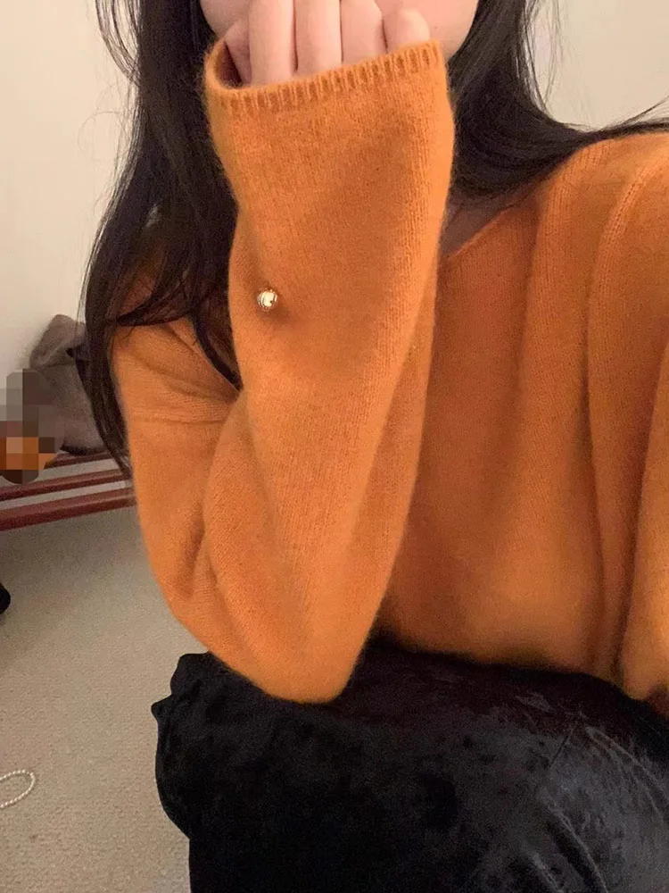 

Pumpkin Orange Bear Velvet Pearl Button Knitwear Women Loose Lazy Style Top Thickened Autumn Winter New Arrival Sweater