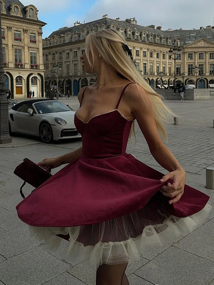 Vestido blanco ajustado con hombros descubiertos para mujer, vestidos largos ajustados con anillo de Metal elegante, novedad de verano 2024, bata de playa para vacaciones