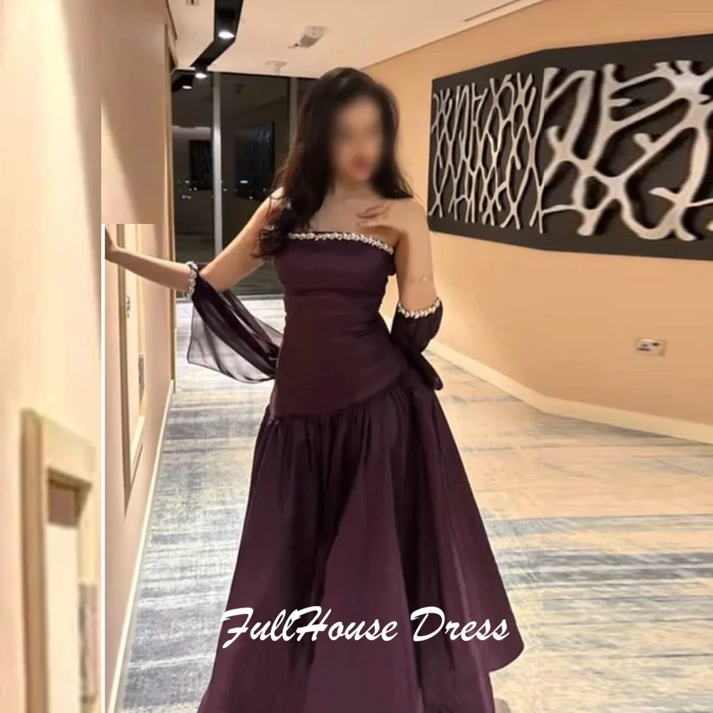 Vestido de noite plissado com gola de barco, feito sob medida, sem costas, reto, até o chão, cristal frisado, vestido saudita com fenda lateral