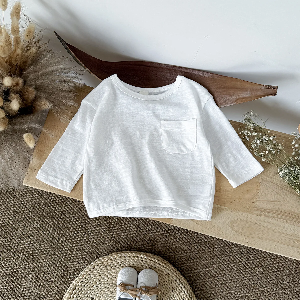 Childrens Solid Color Base Shirt 2025 Autumn New Item Boys Pure Cotton Fashionable Round Neck T Shirt Baby