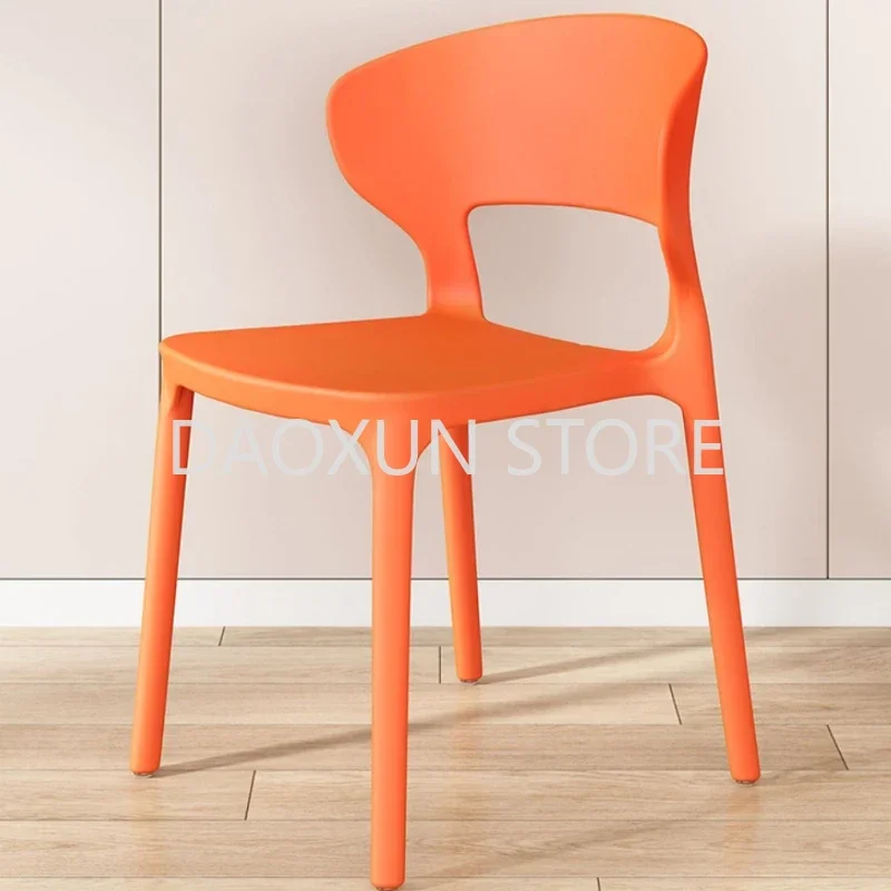 Modern Kitchen Plastic Dining Chair Outdoor Restaurant Minimalist Party Dining Chair Accent Relax Sillas Home Furniture Events