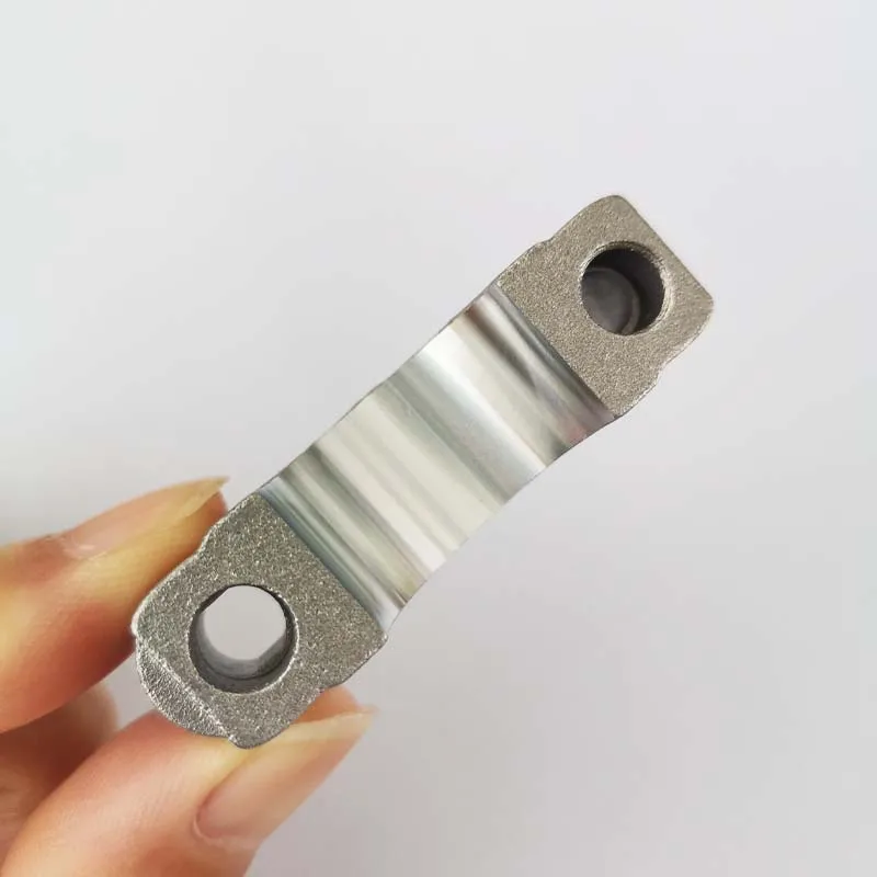 

POKESS Engine Parts Camshaft Rod Bearing Caps for FORD 1.5 3-Cylinder Ecosport Focus 2018- GN1G6A258AA GN1G-6A258-AA