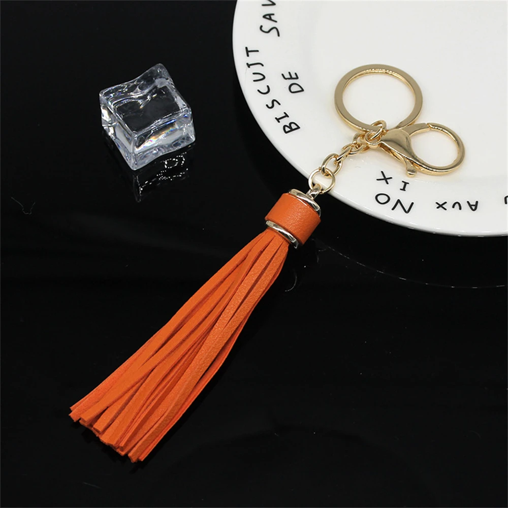 Fashion Simple Leather Tassel Keychain Women Bag Ornaments Key Ring Car Key Chain Valentines Day Gift Key Holder Fringe Jewelry