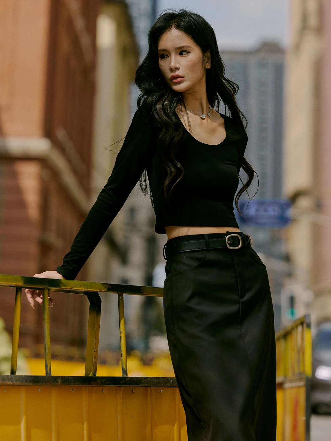 

Luna7xi Bla mat Long Sve круглая футболка Ne ort, женская весенняя новая корейская футболка, универсальный топ для тела