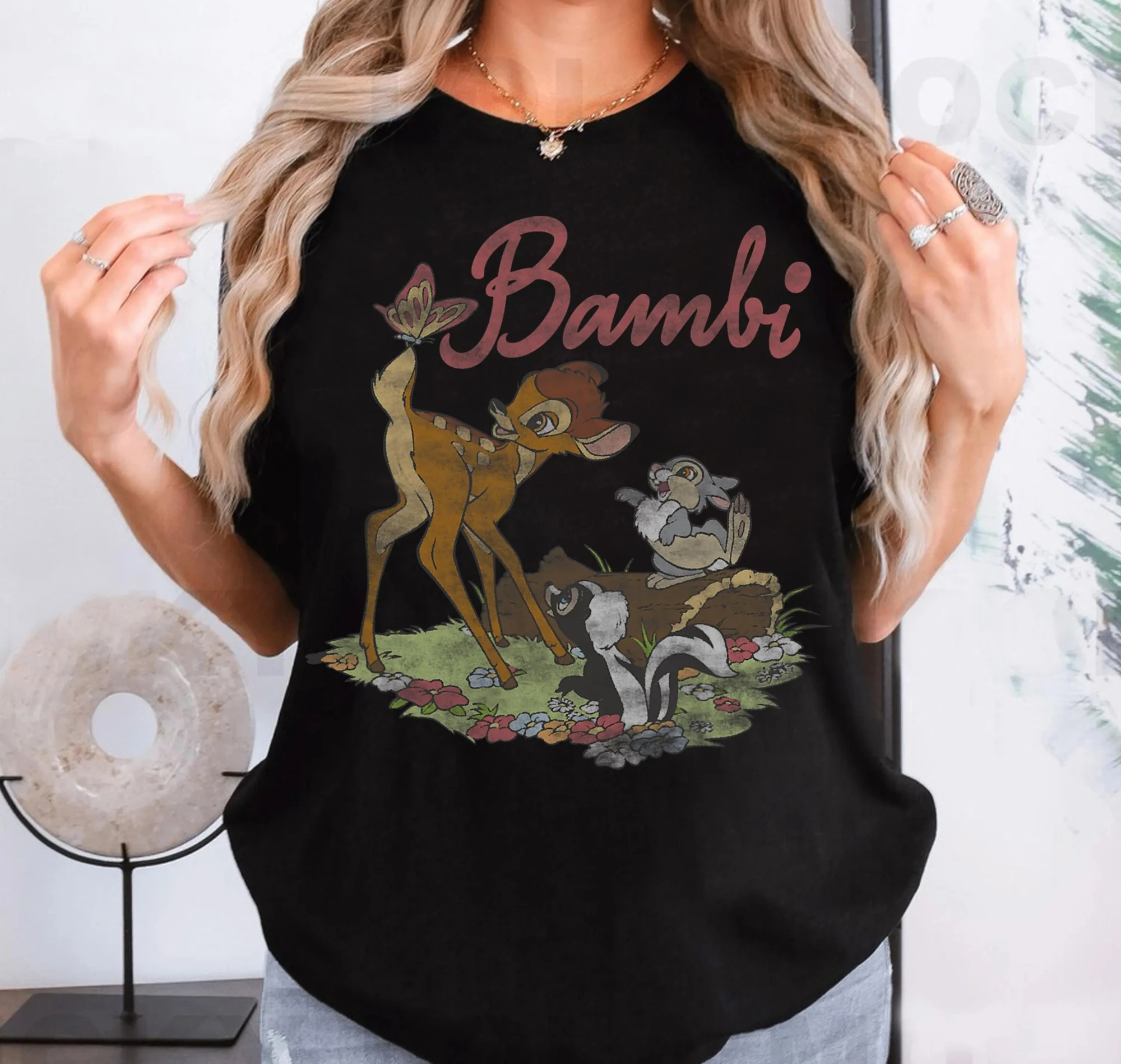 تي شيرت كلاسيكي بشعار Disney Bambi Group Shot، مملكة الحيوانات، قميص Disney Family Matching ملابس رحلة Disneyland