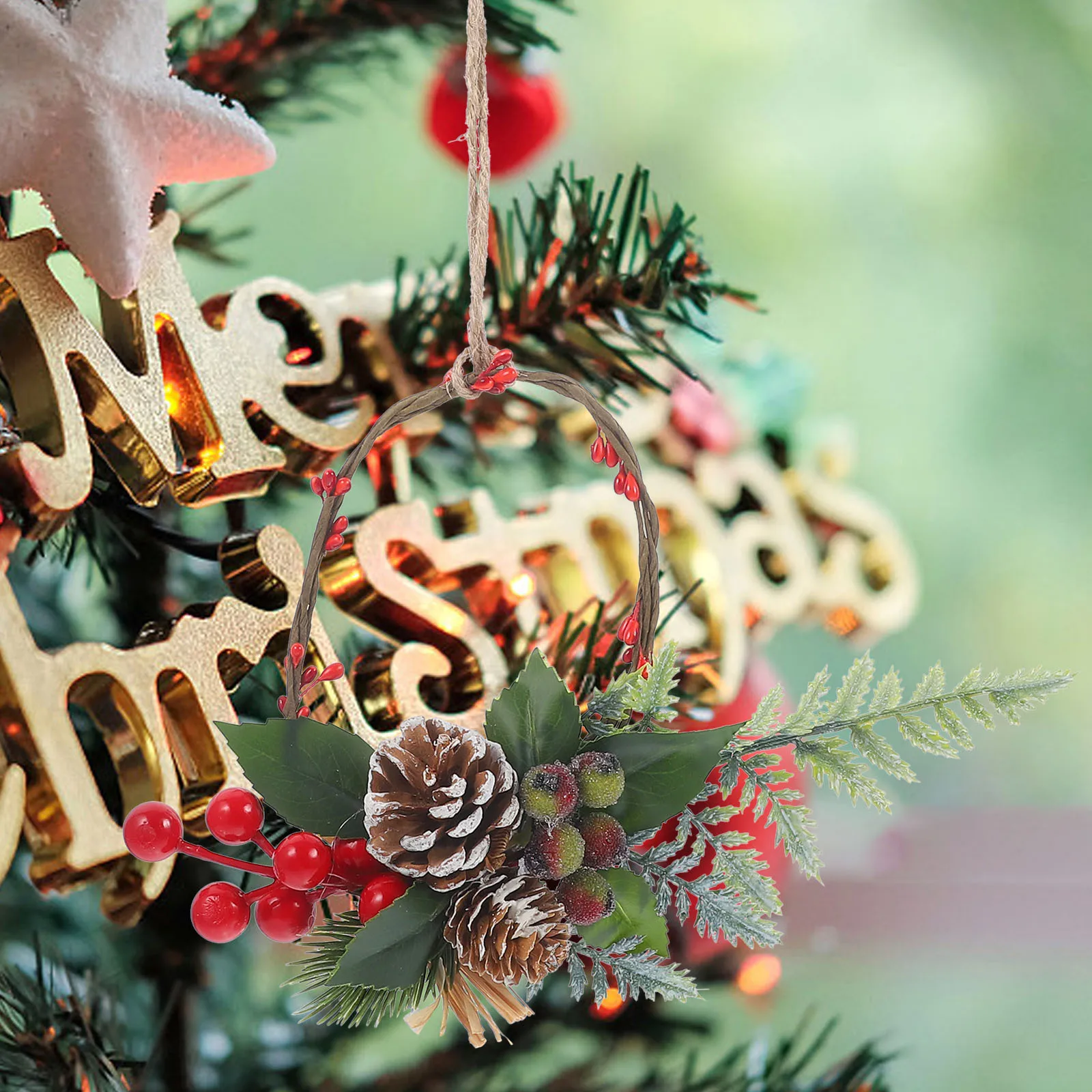 

Christmas Mini Wreath Hanging Ornament Sturdy Xmas Tree Decoration Xmas Pendant Party Supplies Christmas Tree Hanging Ornaments