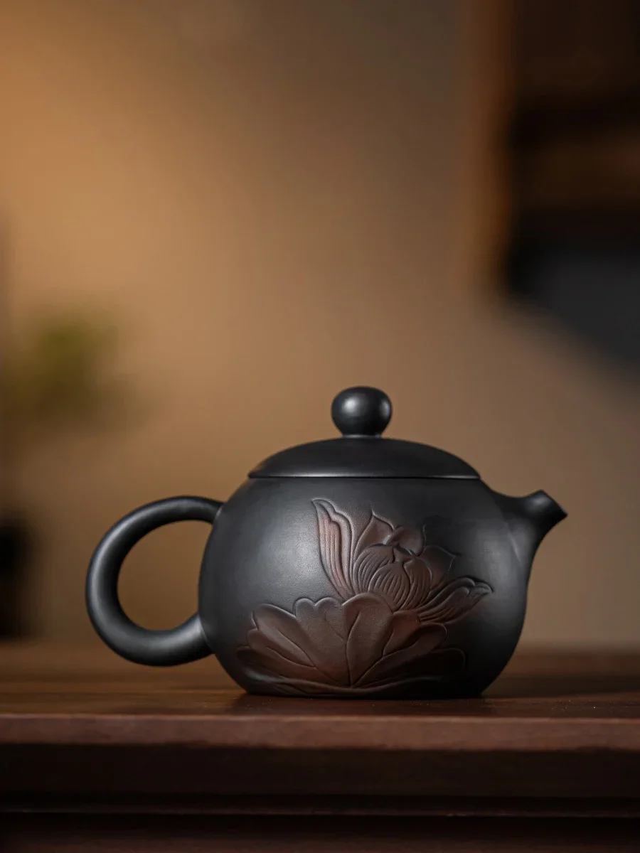 

Jianshui Clay Purple Pottery Carving Teapot Hand Painted Antique Relief Teapot Household Teapot Kungfu Tea Set Kettle