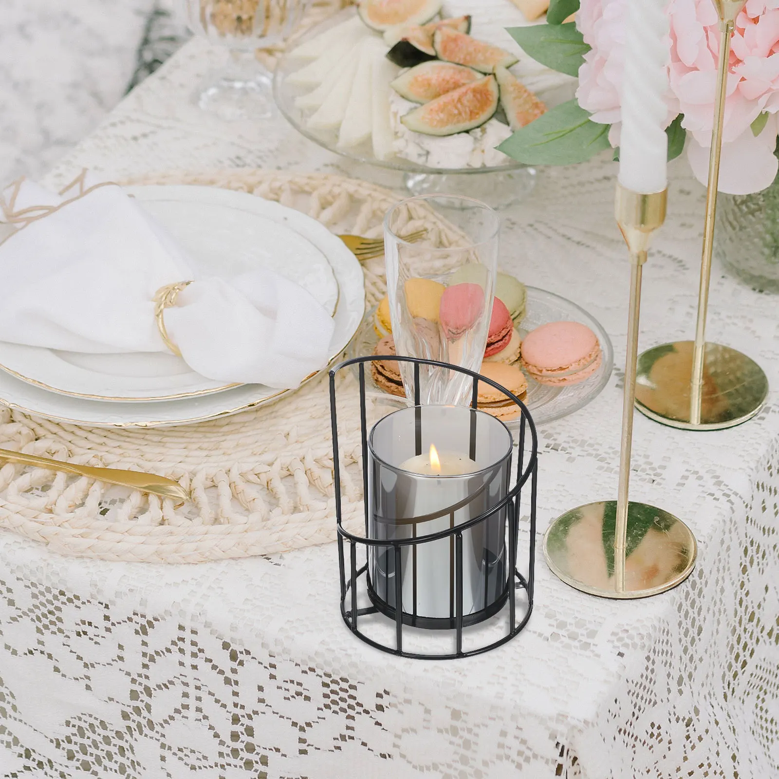 

2pcs Metal Candlestick Holders Iron Art Geometric Vase Set For Pillar Candles Modern Tabletop Decor Home Office Living Room