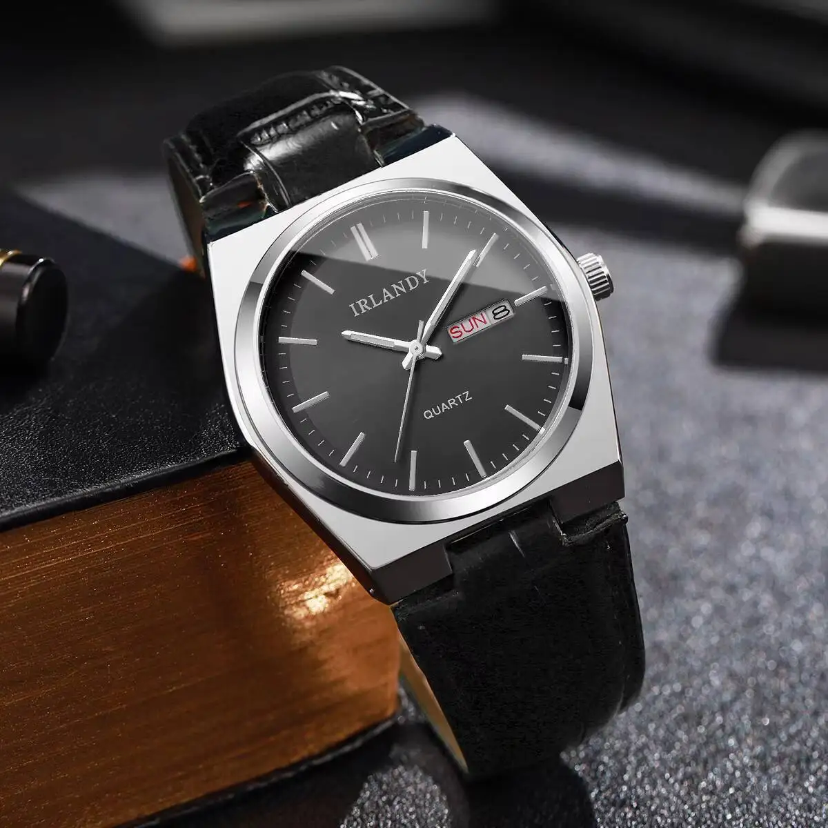 Jam Tangan Kuarsa Kalender Pria Modis Jam Tangan Bisnis Pria Tali Kulit Sederhana Jam Tangan Reloj Hombre (Tanpa Kotak)