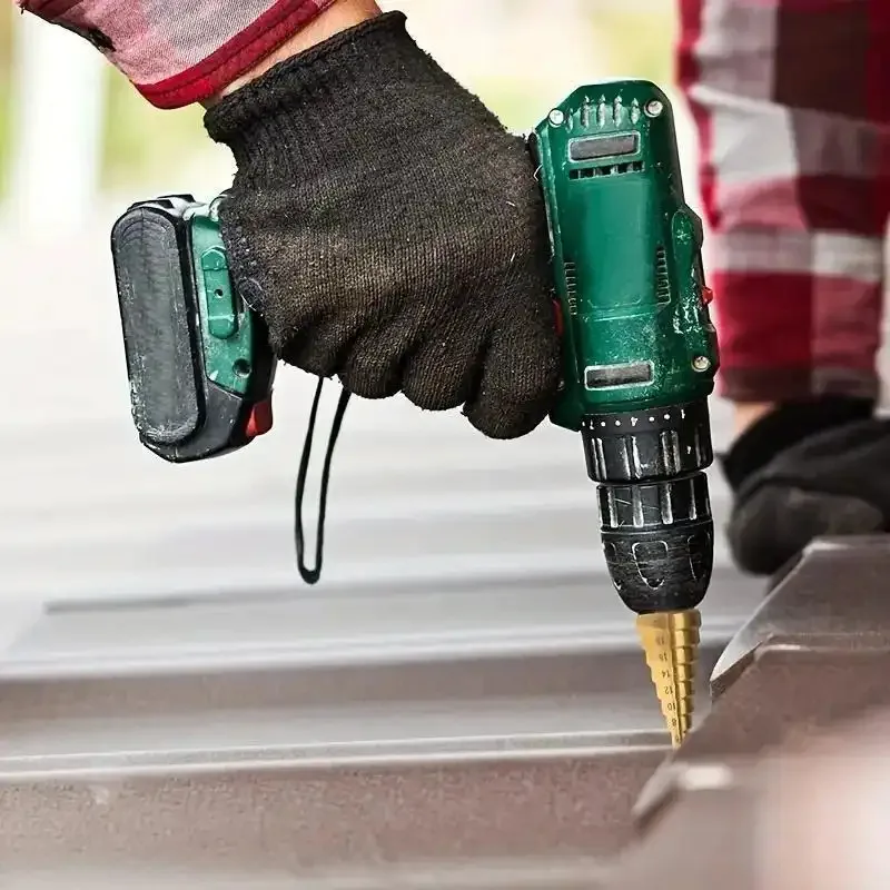 Three-piece drill bit set, stepped drill bit kit, suitable for drilling in both wood and metal