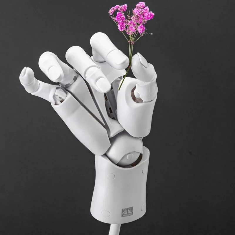 

Hot Sale 1/1 Movable Finger Bionic Hand Model Drawing Comic Art Props Realistic Supermode Body Accessory Collection Decoration