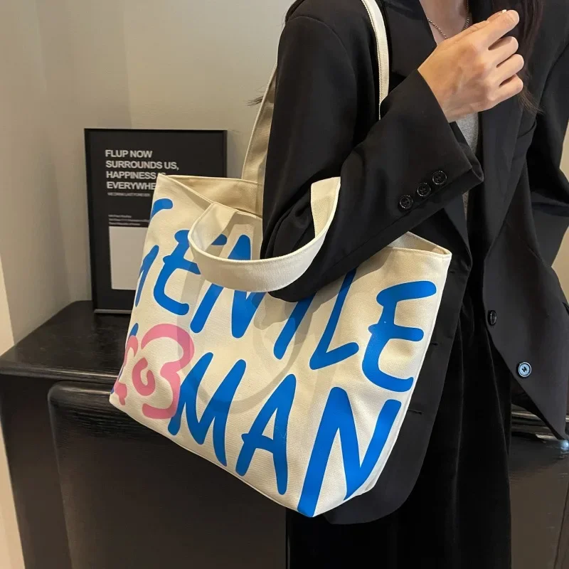 

Large Capacity Literary Student Handbag, Japanese-Style Letter Canvas Tote Bag for Women, Versatile Commuting Shoulder Tote