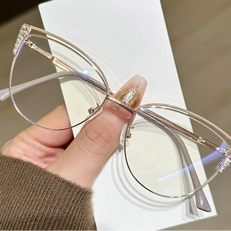 Rhinestone Studded Anti-blue Light Glasses Transparent Metal Frame Square Frame Myopia Glasses Anti Radiation Eye Protective view 5