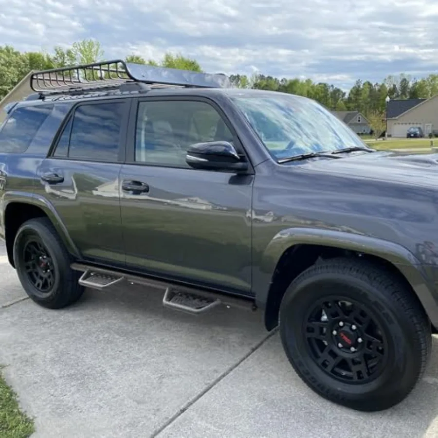 خطوات جانبية منسدلة 5.5 بوصة لـ 2025 2026 Toyota 4Runner بدون تنانير جانبية قطعة واحدة قضبان خطوة سوداء مصنوعة من الفولاذ الكربوني #2