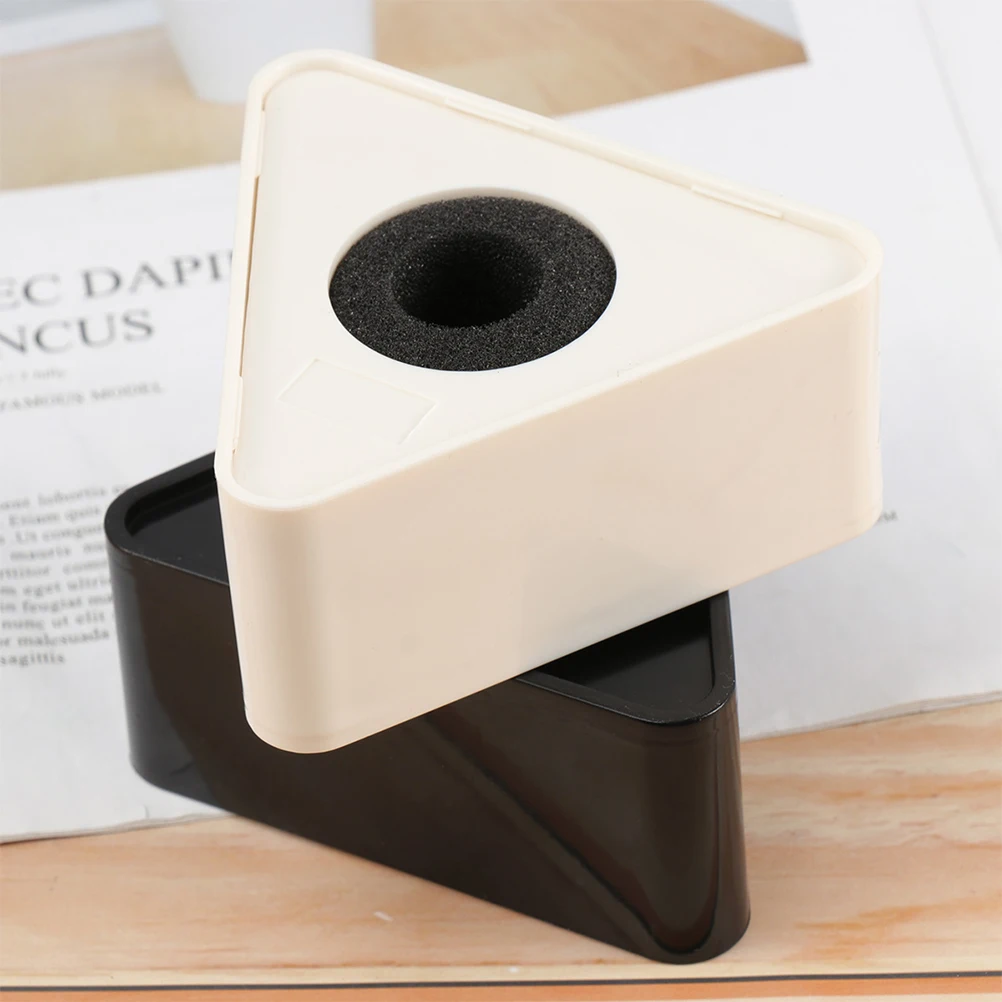 

4pcs Triangle Microphone Station Logo Accessories ABS Material Interview FlagBracket for Reporters DJs Podcast Office