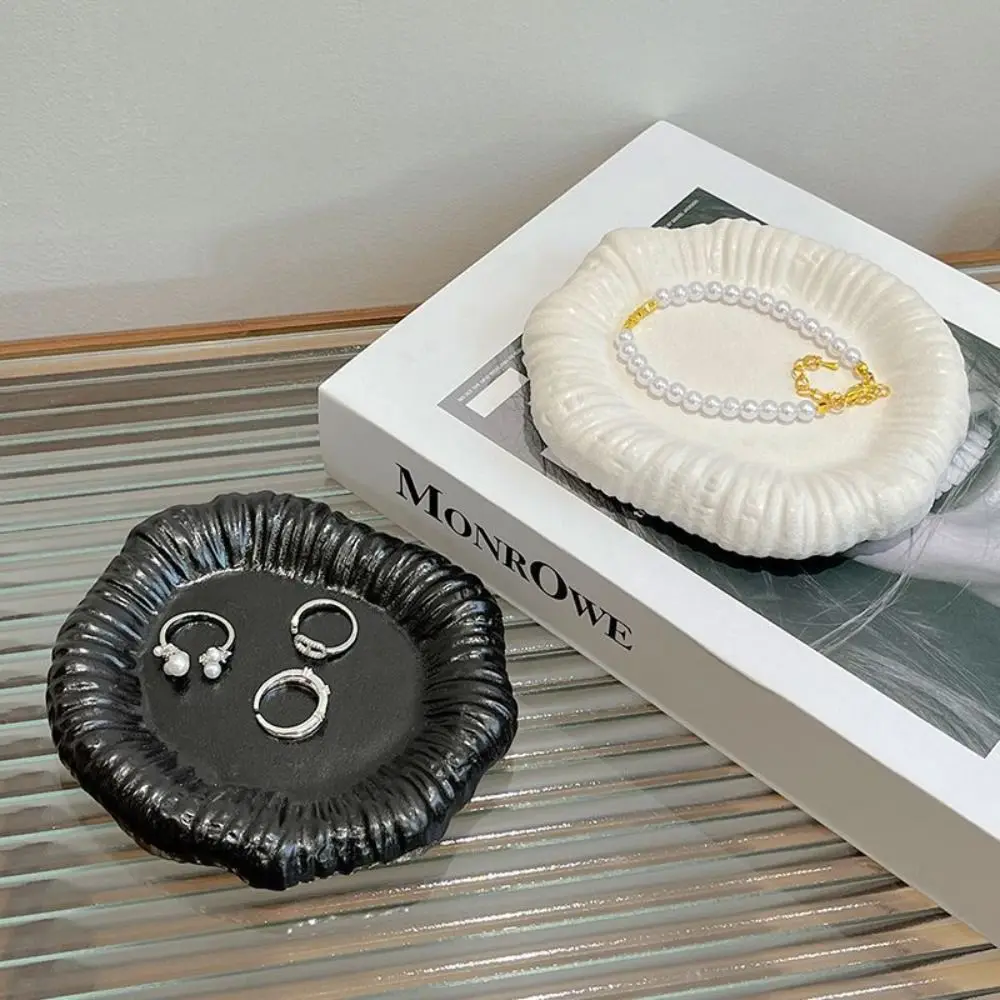 Home Decoration Ceramic Jewelry Storage Tray Creative Portable Jewelry Display Rack Artistic Irregular Storage Plate Kitchen