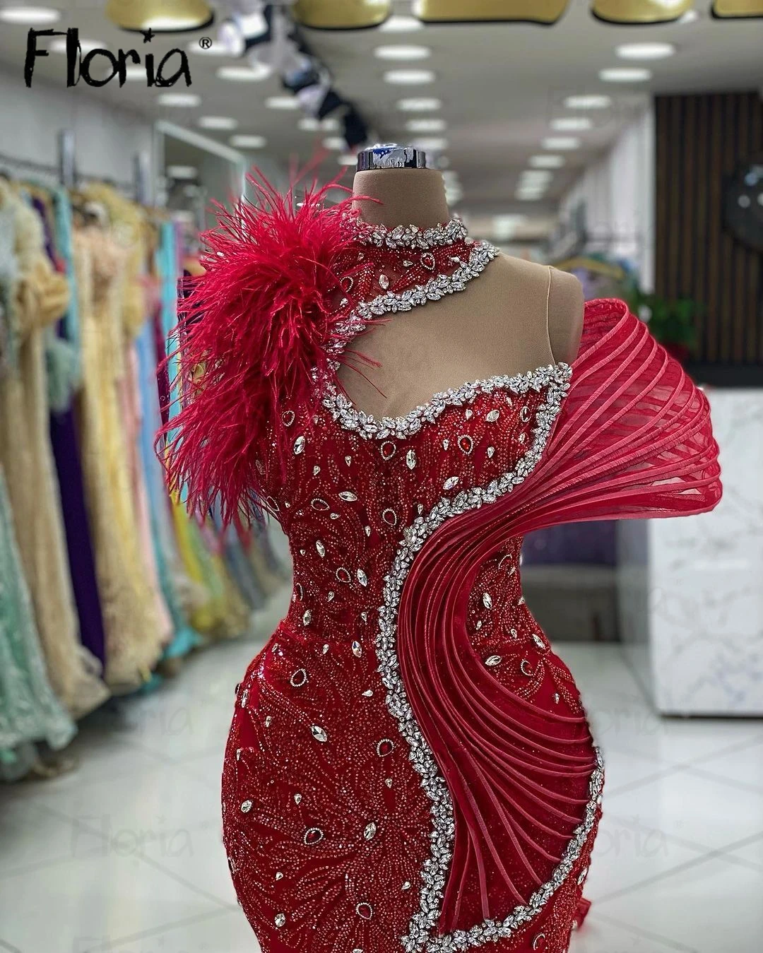 Pena frisada fora do ombro vestido, Vestidos de festa de casamento, Vestidos longos vermelhos, Vestidos formais, Vestido de formatura, Moda, 2024