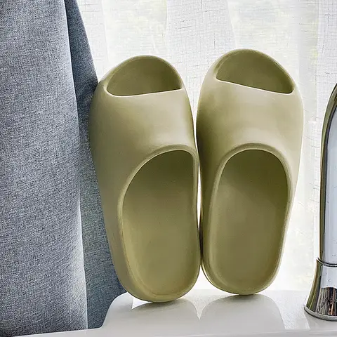 8 best sales herr Yeezy-slippers - №2