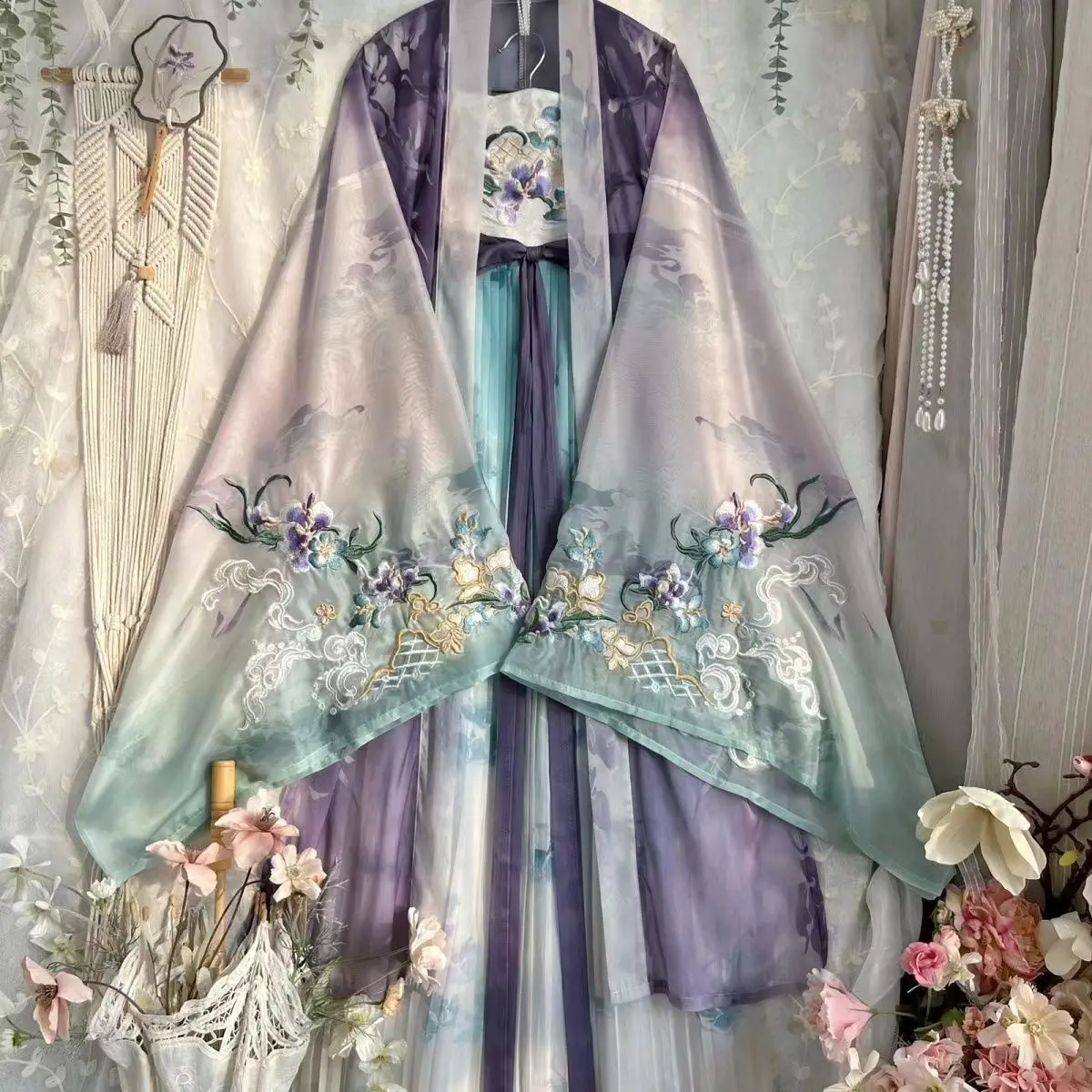 Hanfu Heavy Industry Embroidered Long Sleeved Shirt Hezi Skirt Chinese Style Cosplay Costume Hanfu Suit