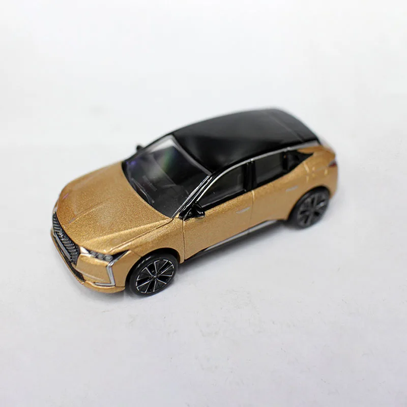 Diecast 1:64 Scale 2021 Citroen DS4 Alloy Car Model Ornaments Collection Souvenir Display Ornaments Vehicle