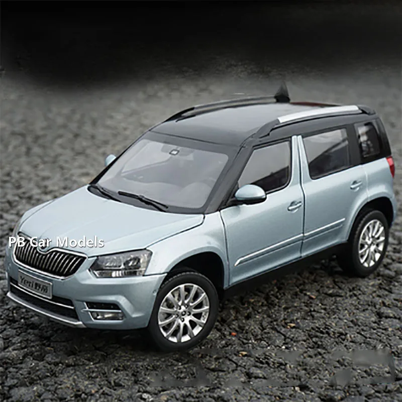 The original 1:18 Skoda Yedi SUV car model+small gifts