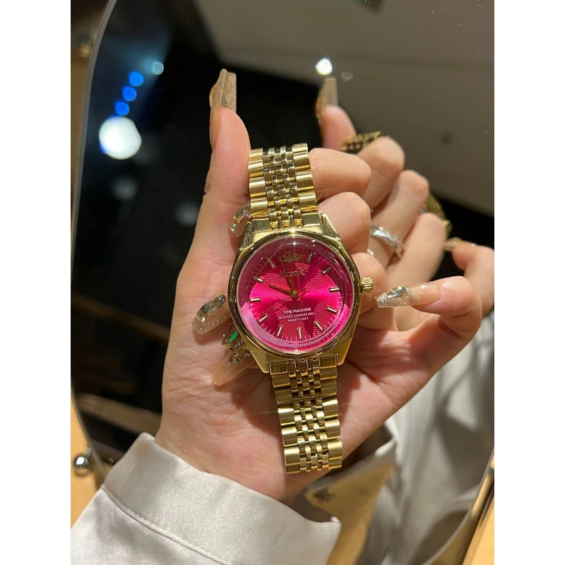 Reloj de cuarzo con temperamento Retro para mujer, reloj de oro rosa rojo, madre del Oeste, envío directo