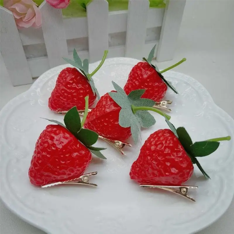 G5GC Fun Hairpin Realistic Strawberry Fruit Headwear Bunches Hair Barrettes Clip for Lady Girl Teenagers