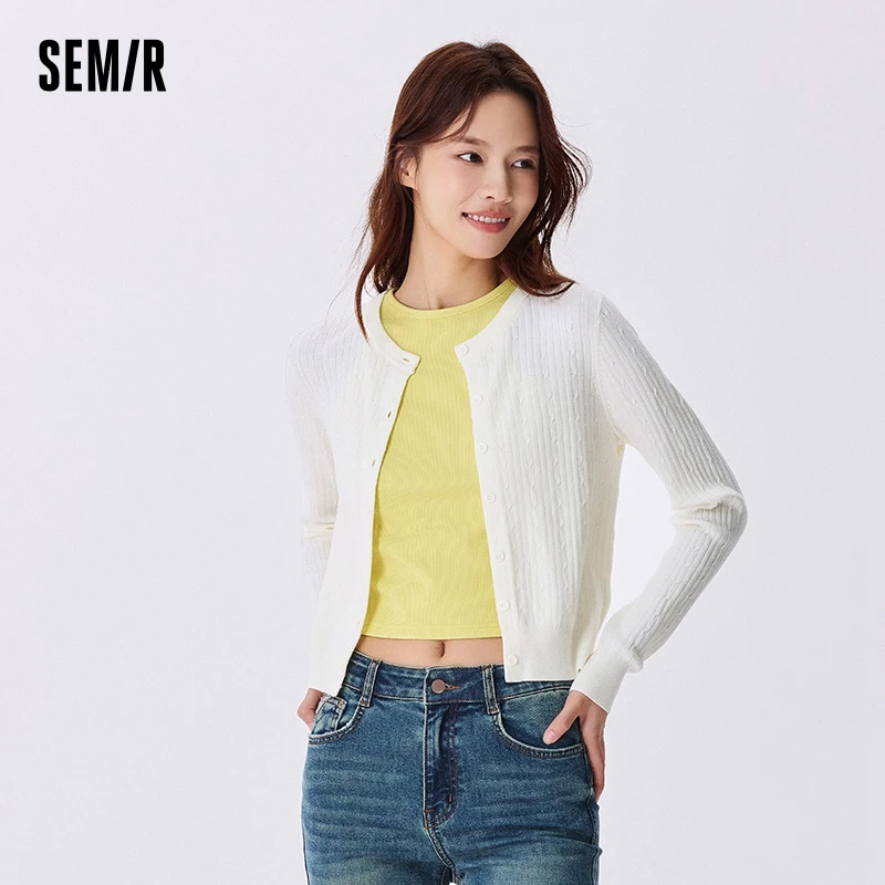 

Semir Knit Cardigan Women Cropped Cable Slim Fit Layering Basic Autumn Casual Round Neck Sweet Style