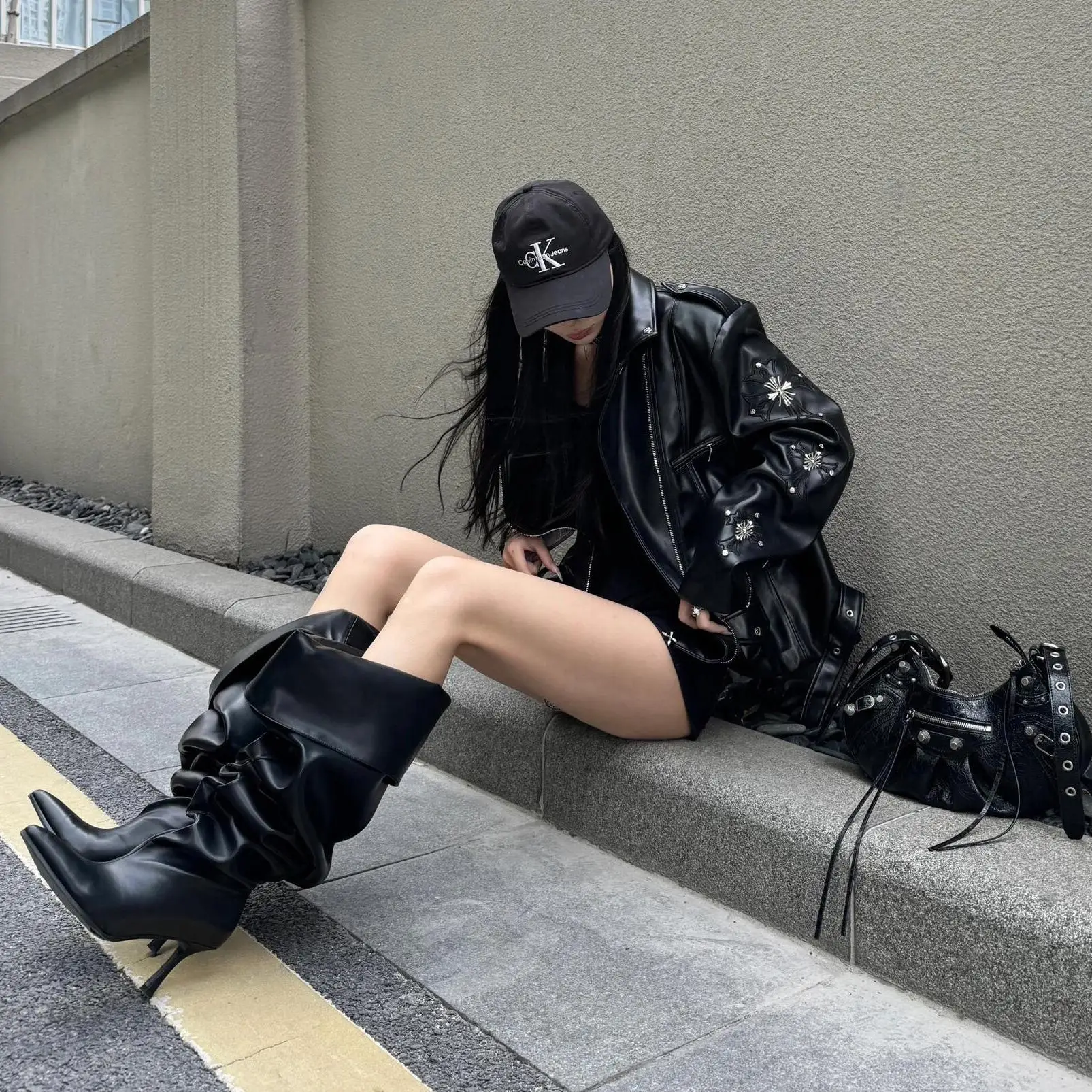 ストリート スレ ロアー ブラ レザー ジャケット レディース スパイシー デザイン ルーズ ヘビー デュ モーターサイクル ジャケット アウターウェア トレンディ イン