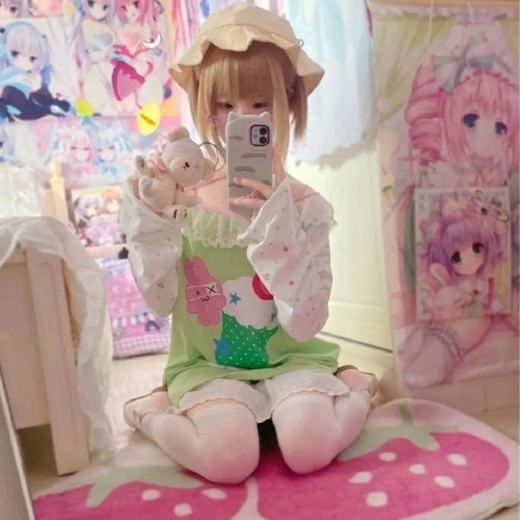 Japanese Sweet Hami Melon Soda Print Long Sleeve T-Shirt Soft Cute Women's Top for Daughters Fashionable Casual Wear