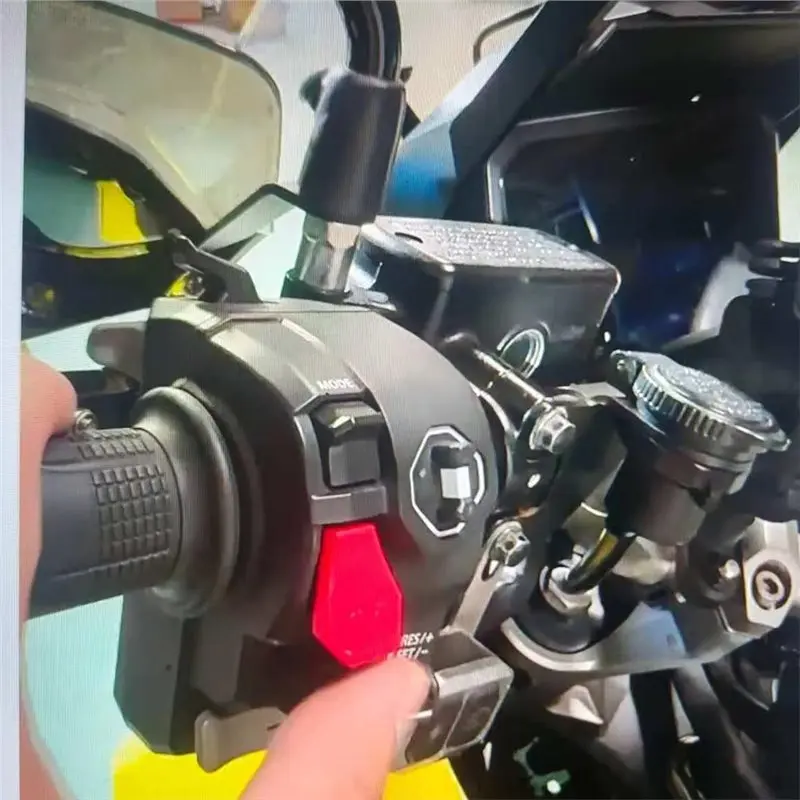 Horn Switch Extender For Honda CB650R ADV350 XADV750 CBR400R CBR650R CB400F Motorcycle Speaker Button Extension