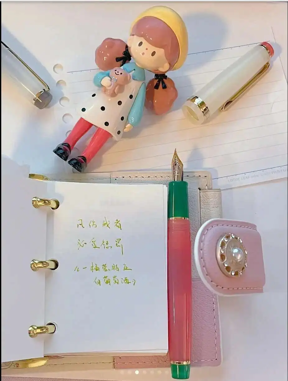 قلم حبر Jinhao 82 Summer Edition Cherry Radish Acrylic Resin Mini Short CUTE