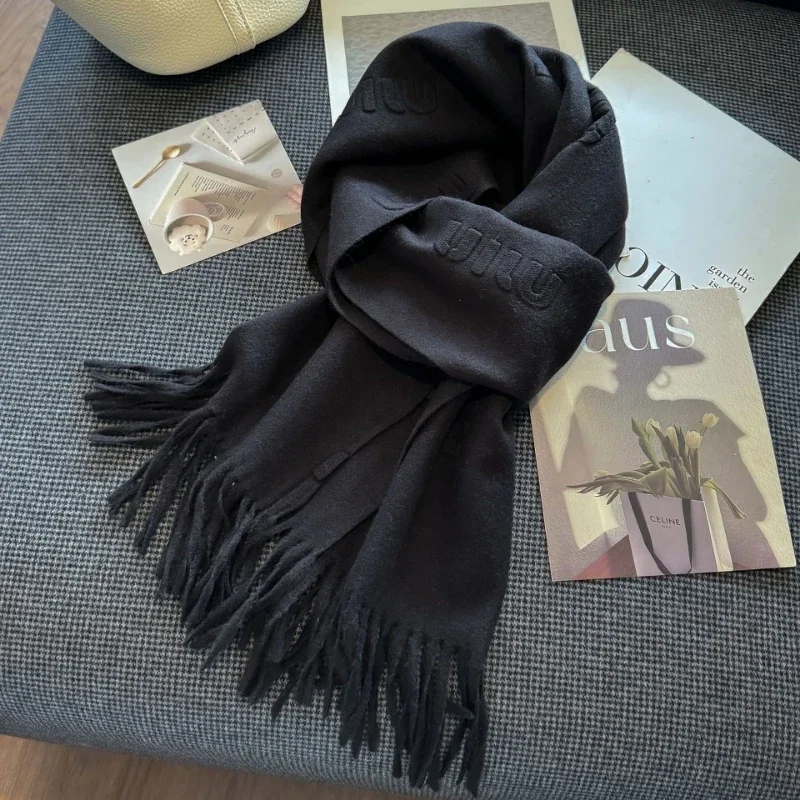 High Quality 100%Wool Scarf Women Autumn Winter Solid Color Simple Classic Cashmere Muffler Female New Type Versatile Warm Shawl