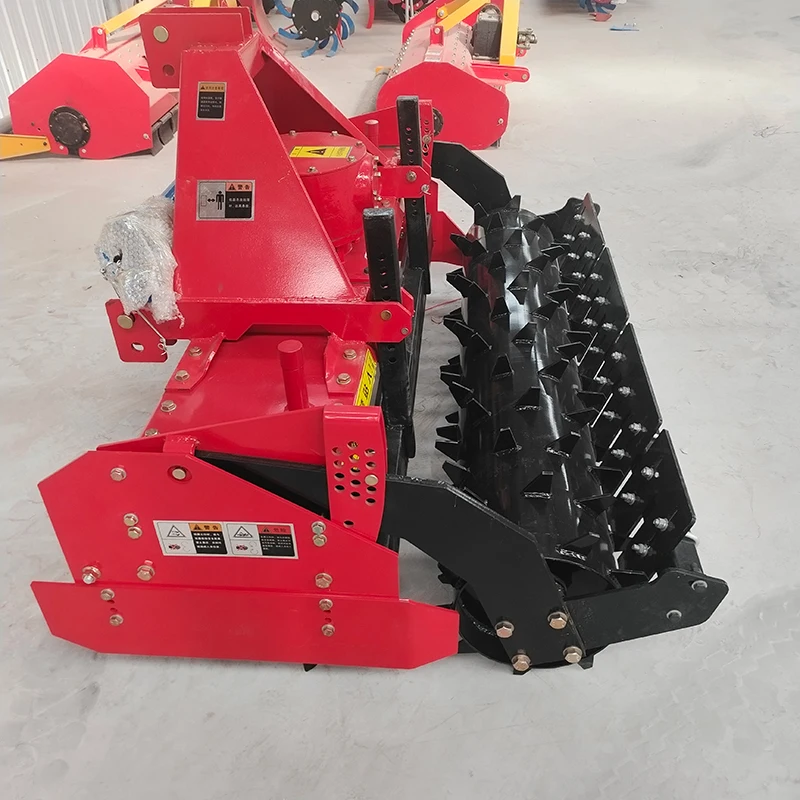 Hochwertiger Power Rake mit rotierender Bodenbearbeitung, trockener, landgesteuerter Rechen