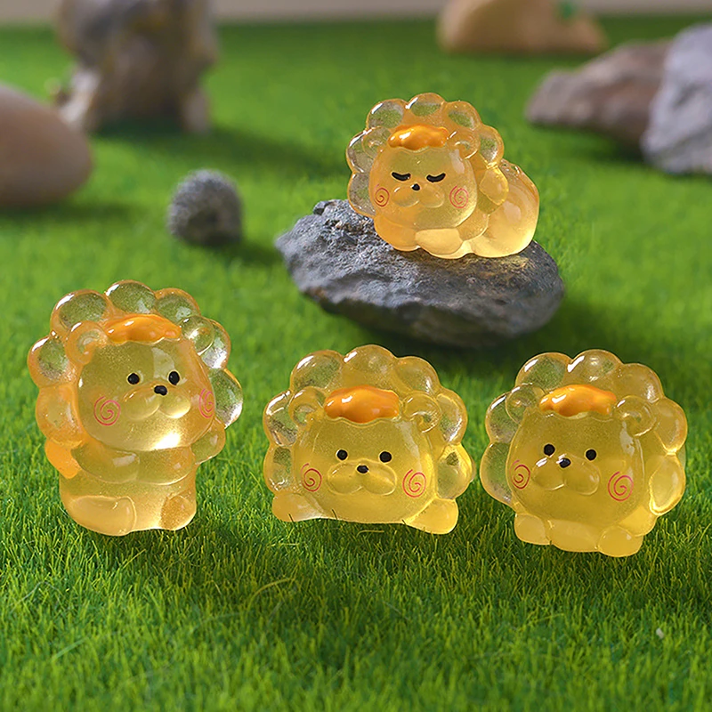 1Pc Luminous Resin Mini Lions Colorful Micro Landscape Lion Fairy Garden DIY Miniatures Glow In The Dark Aquarium Decor