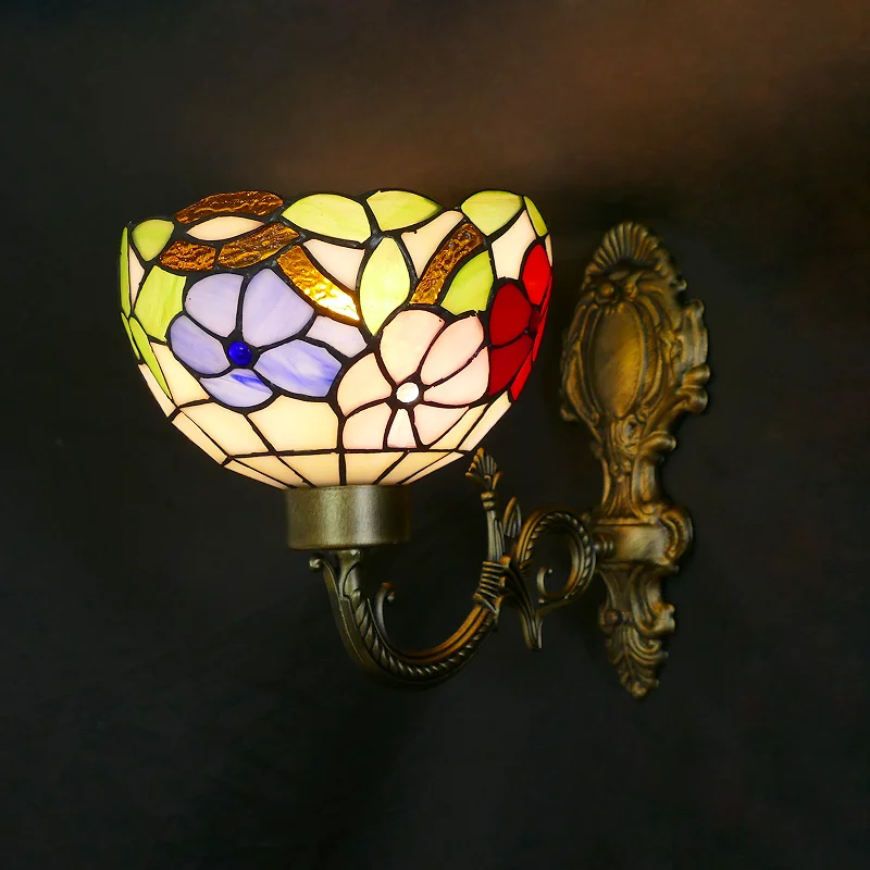 

European decorative courtyard lawn lamp garden villa gate exterior wall lamp balcony aisle bedside waterproof retro wall lamp