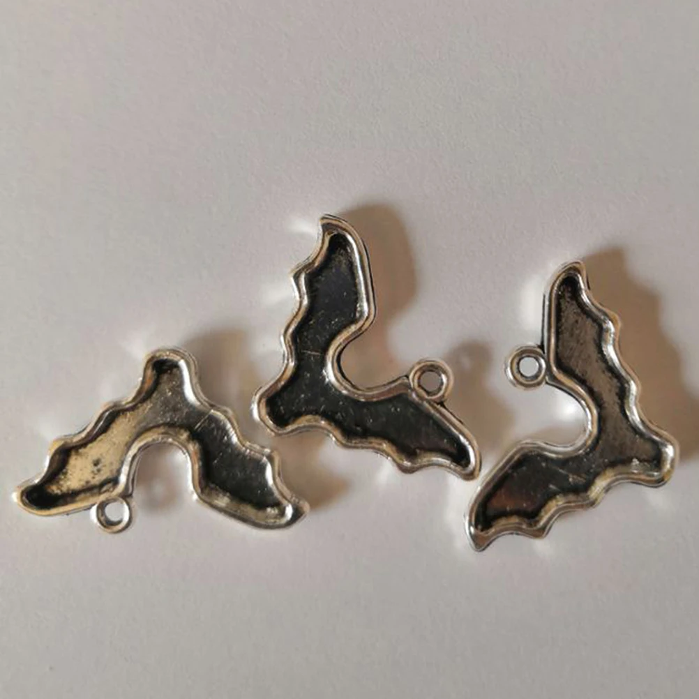 

70 PC Bat Pendant Jewelry Mini Bats Pendants for Necklace Alloy DIY Accessories Shape