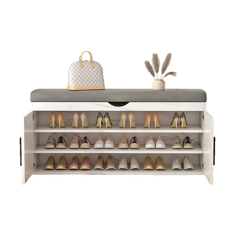 banc-a-chaussures-d'entree-avec-rangement-integre-et-assise-rembourree